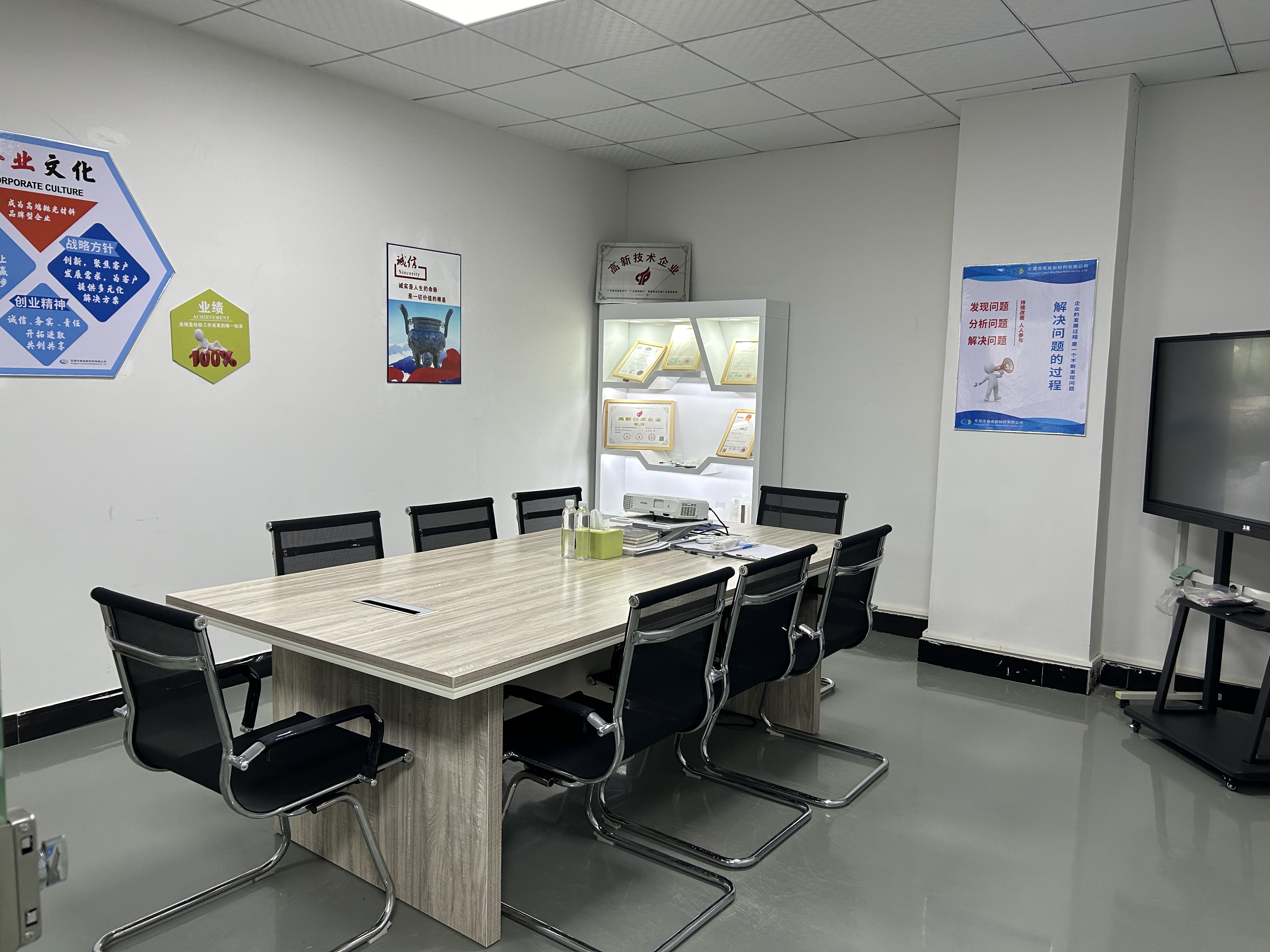 ABUIABAEGAAgouvF6QUo9MTXnQIwgAg4iwU